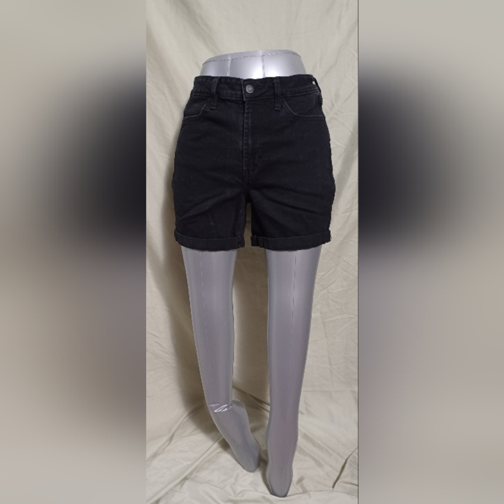 Old Navy Black Rolled-Cuff High Rise Wow Denim Shorts